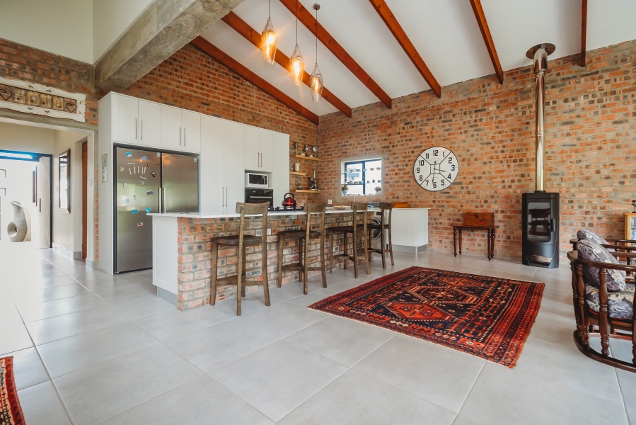 3 Bedroom Property for Sale in Heatherlands Western Cape